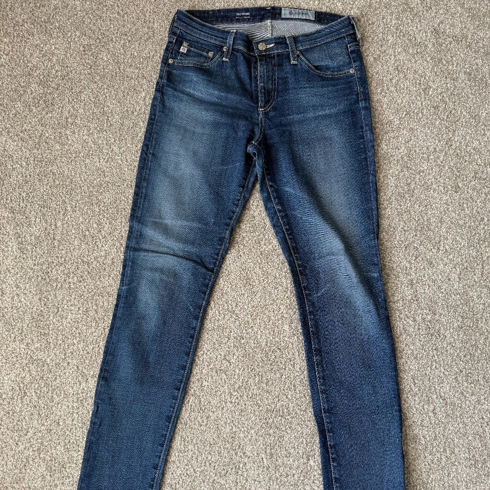 AG Adriano Goldschmied Prima Mid Rise Cigarette Medium Wash Jean Size 27R